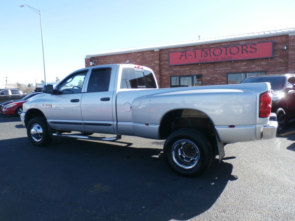 Dodge Ram 3500 ST Quad Cab 4WD DRW 2007