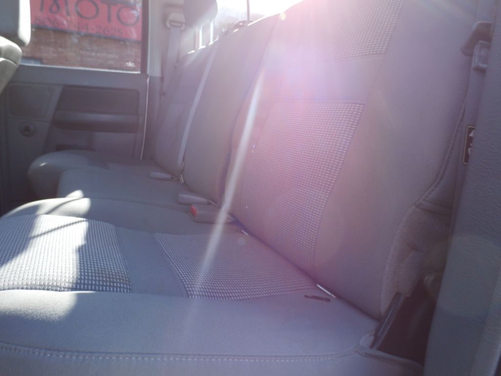 Dodge Ram 3500 ST Quad Cab 4WD DRW 2007