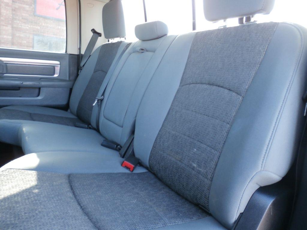 RAM 1500 SLT Crew Cab SWB 4WD 2014