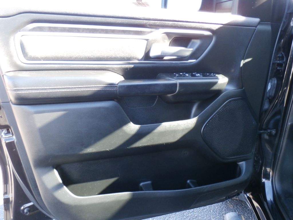 RAM 1500 Big Horn Crew Cab SWB 2WD 2019