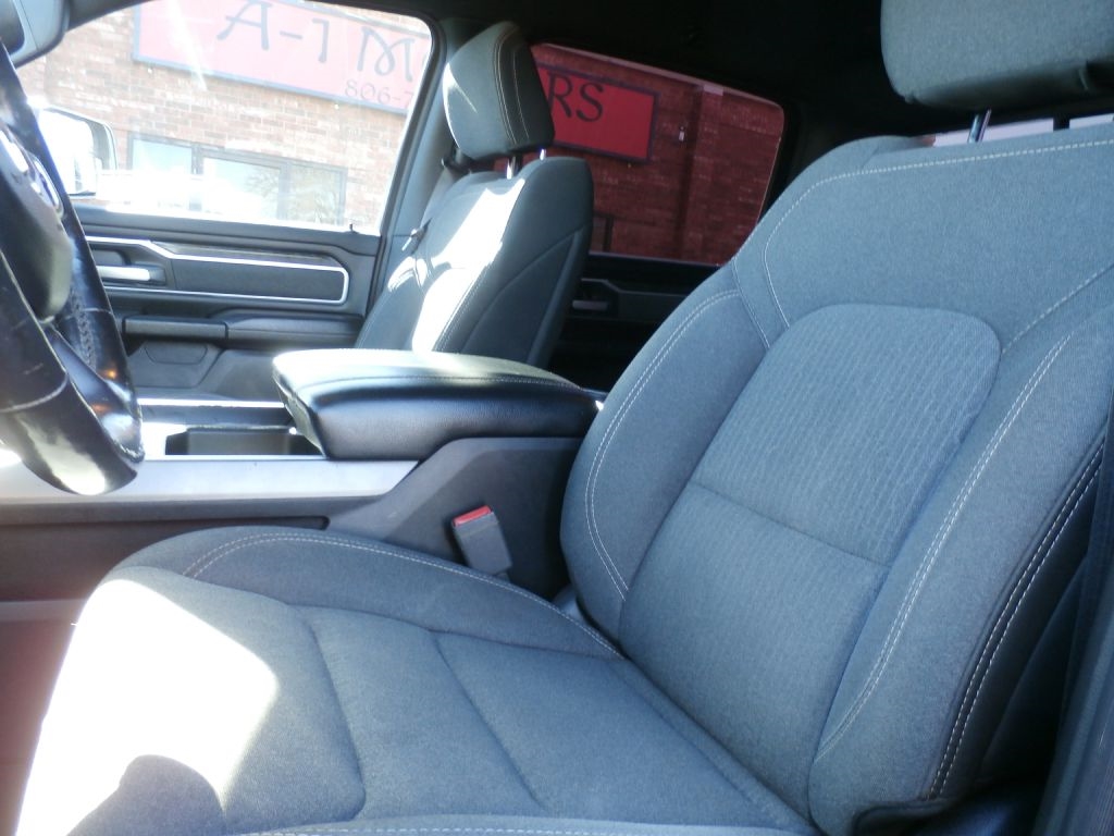 RAM 1500 Big Horn Crew Cab SWB 2WD 2019