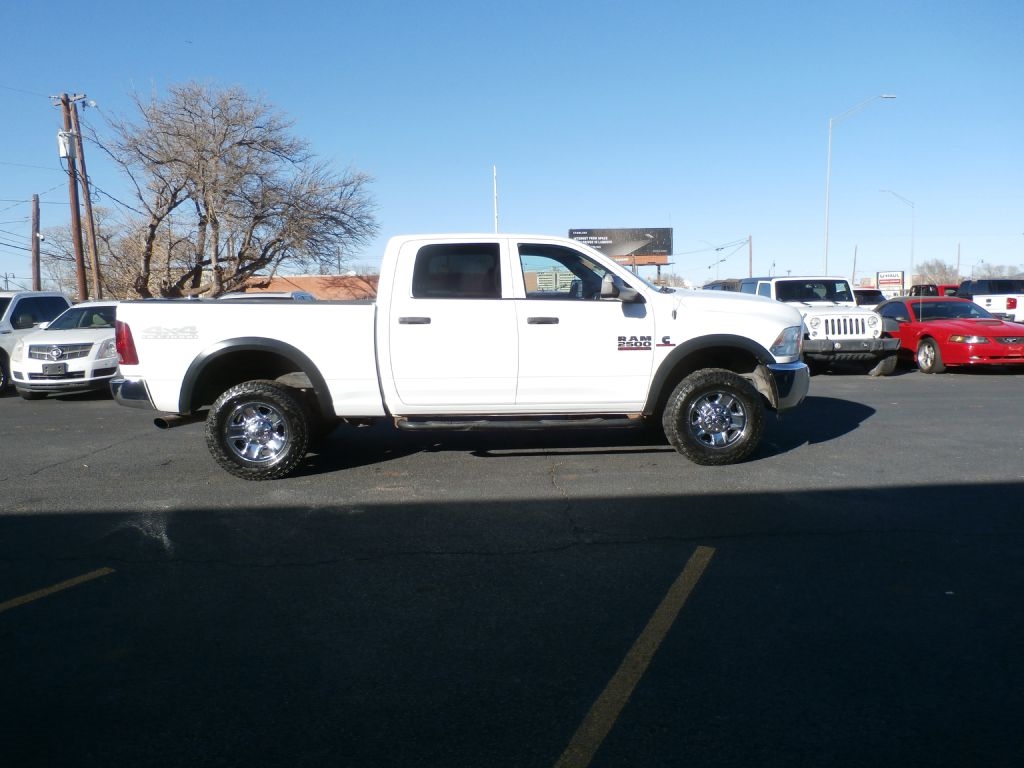 2018 RAM 2500 Tradesman Crew Cab SWB 4WD
