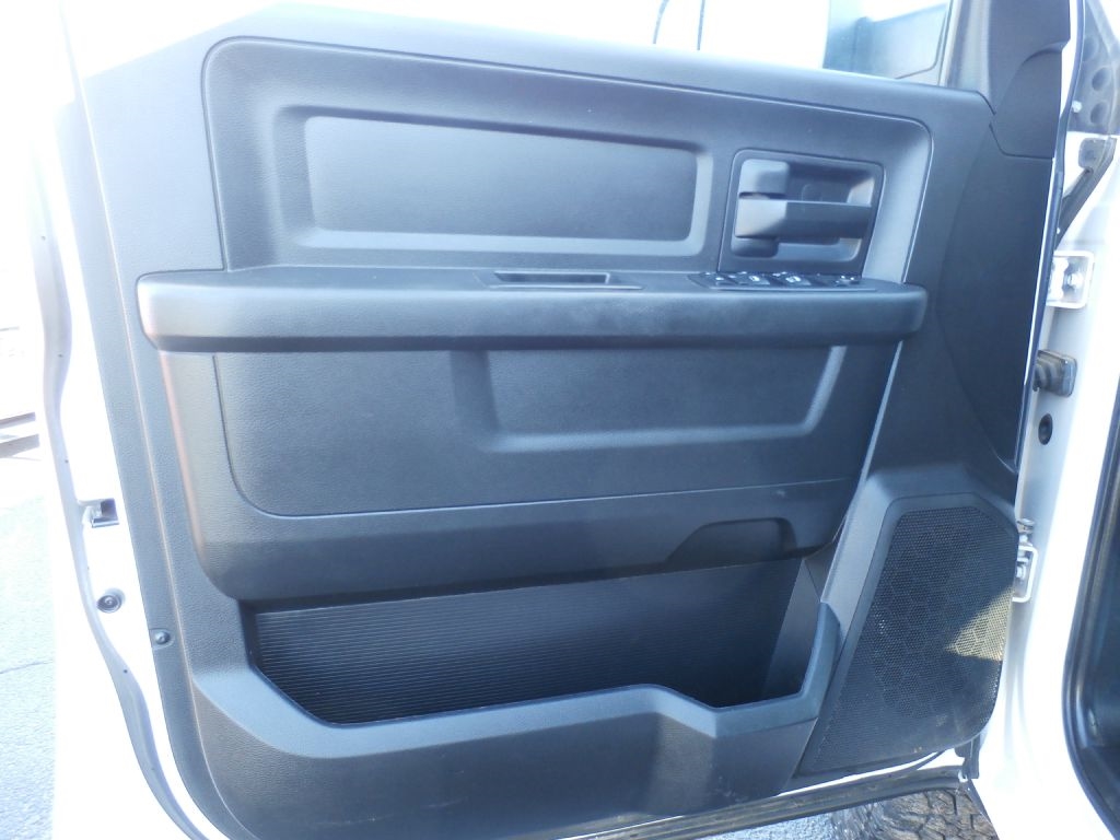 RAM 2500 Tradesman Crew Cab SWB 4WD 2018