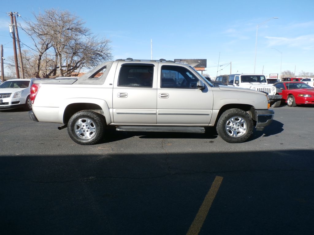 Chevrolet Avalanche 1500 4WD 2006
