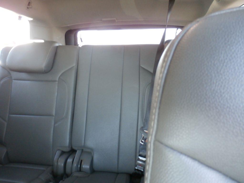 Chevrolet Suburban LT 2WD 2017