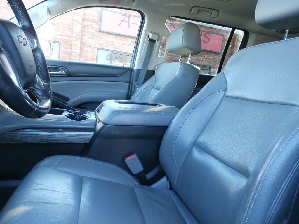 Chevrolet Suburban LT 2WD 2017