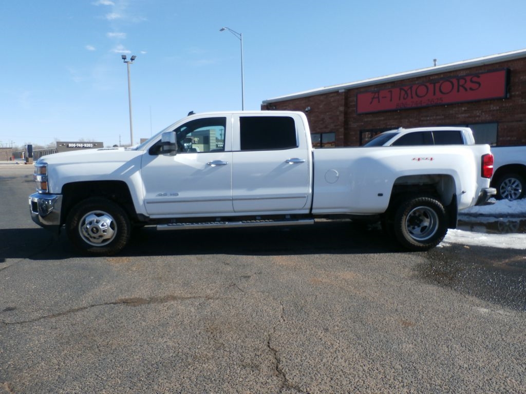 Chevrolet Silverado 3500HD LTZ Crew Cab 4WD 2015