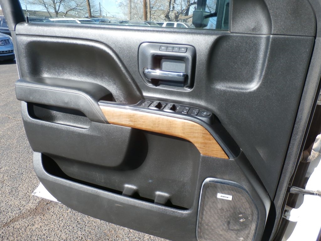 Chevrolet Silverado 3500HD LTZ Crew Cab 4WD 2015