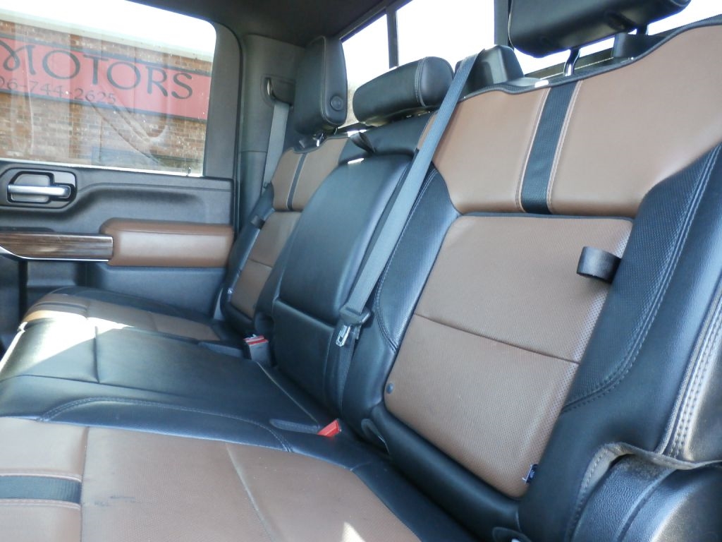 Chevrolet Silverado 2500HD High Country Crew Cab Long Box 4WD 2020