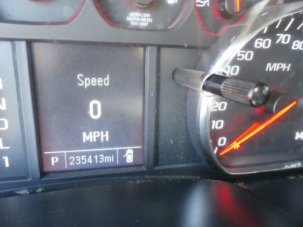 Chevrolet Silverado 3500HD Work Truck Crew Cab 4WD 2017