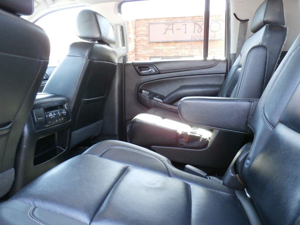 Chevrolet Suburban LT 4WD 2018