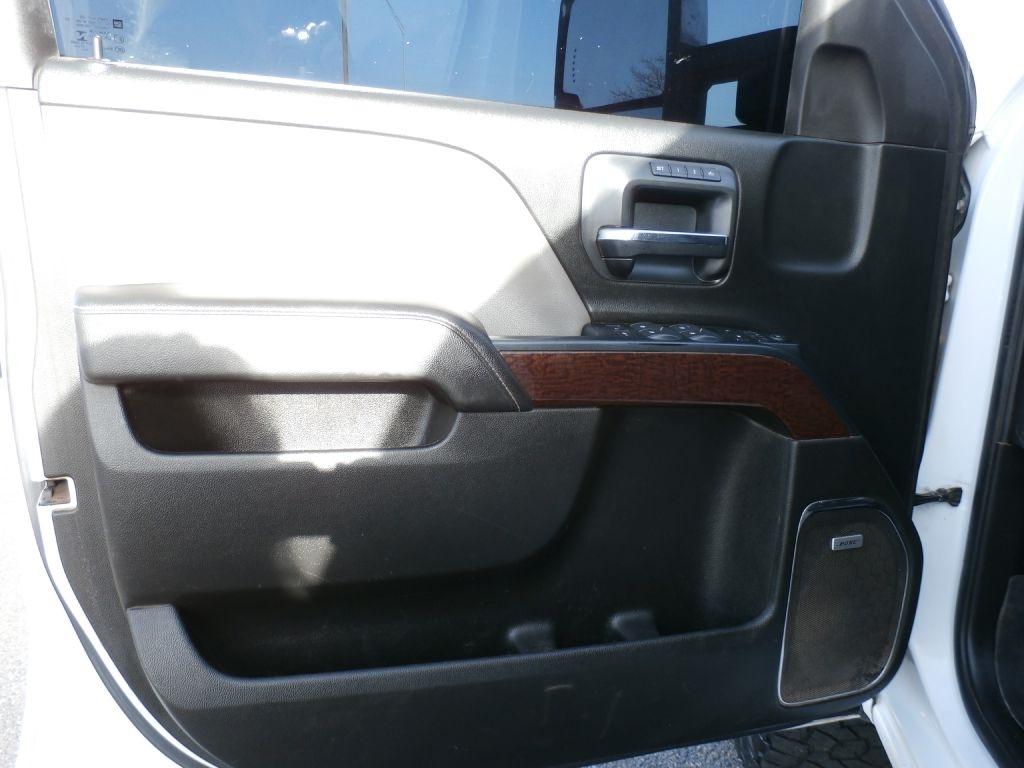 GMC Sierra 2500HD SLT Crew Cab 4WD 2018