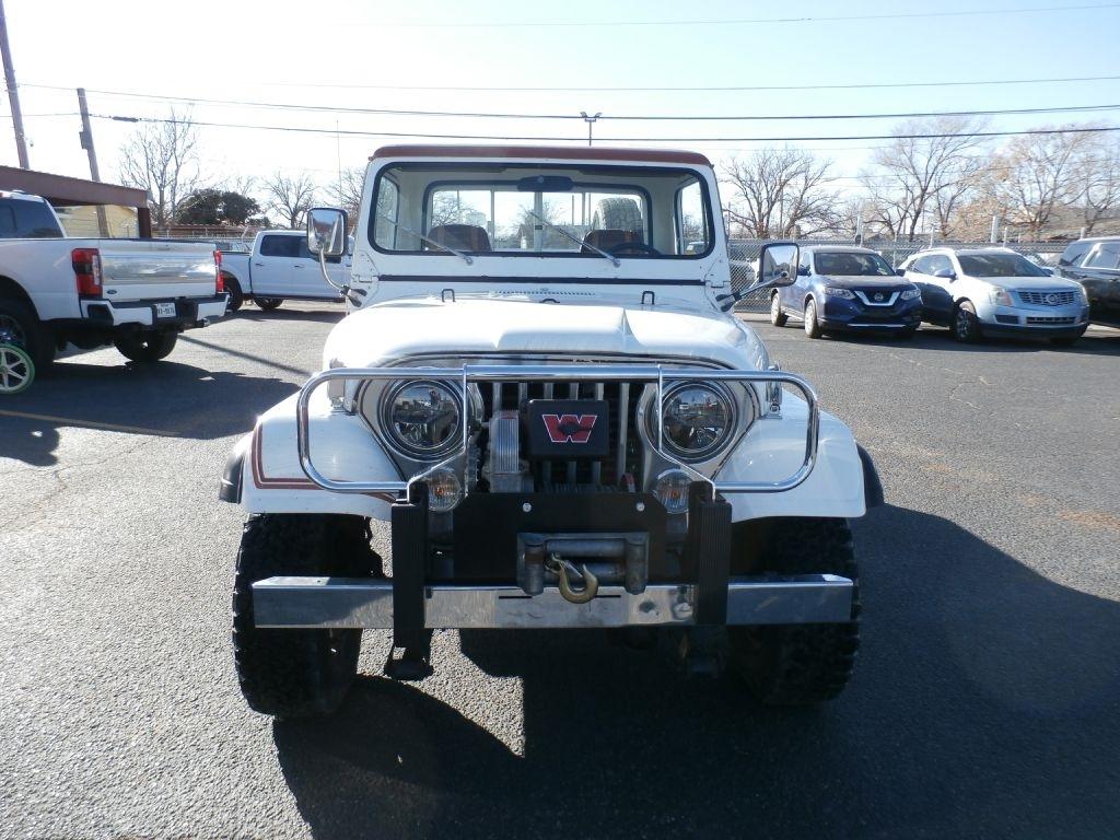 Jeep Scrambler CJ8 1982
