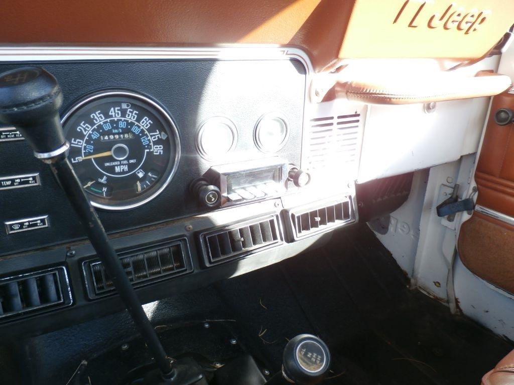 Jeep Scrambler CJ8 1982