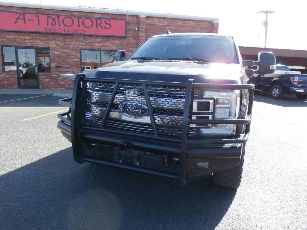 Ford F-250 SD Lariat Crew Cab 4WD 2019