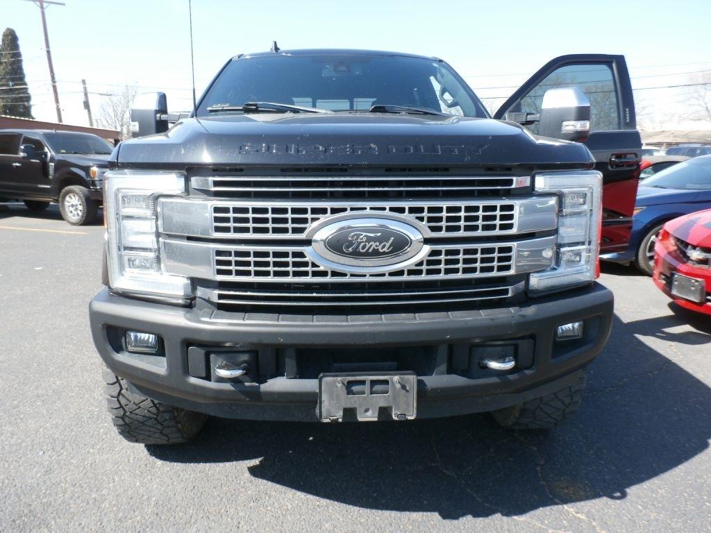 Ford F-250 SD Lariat Crew Cab 4WD 2019