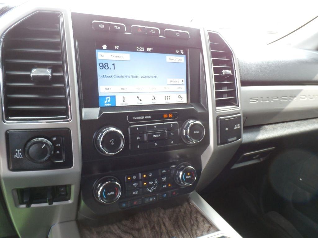 Ford F-250 SD Lariat Crew Cab 4WD 2019