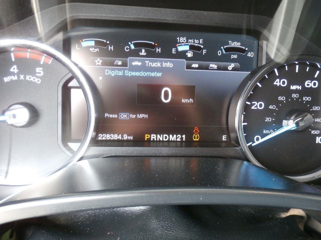 Ford F-250 SD Lariat Crew Cab 4WD 2019