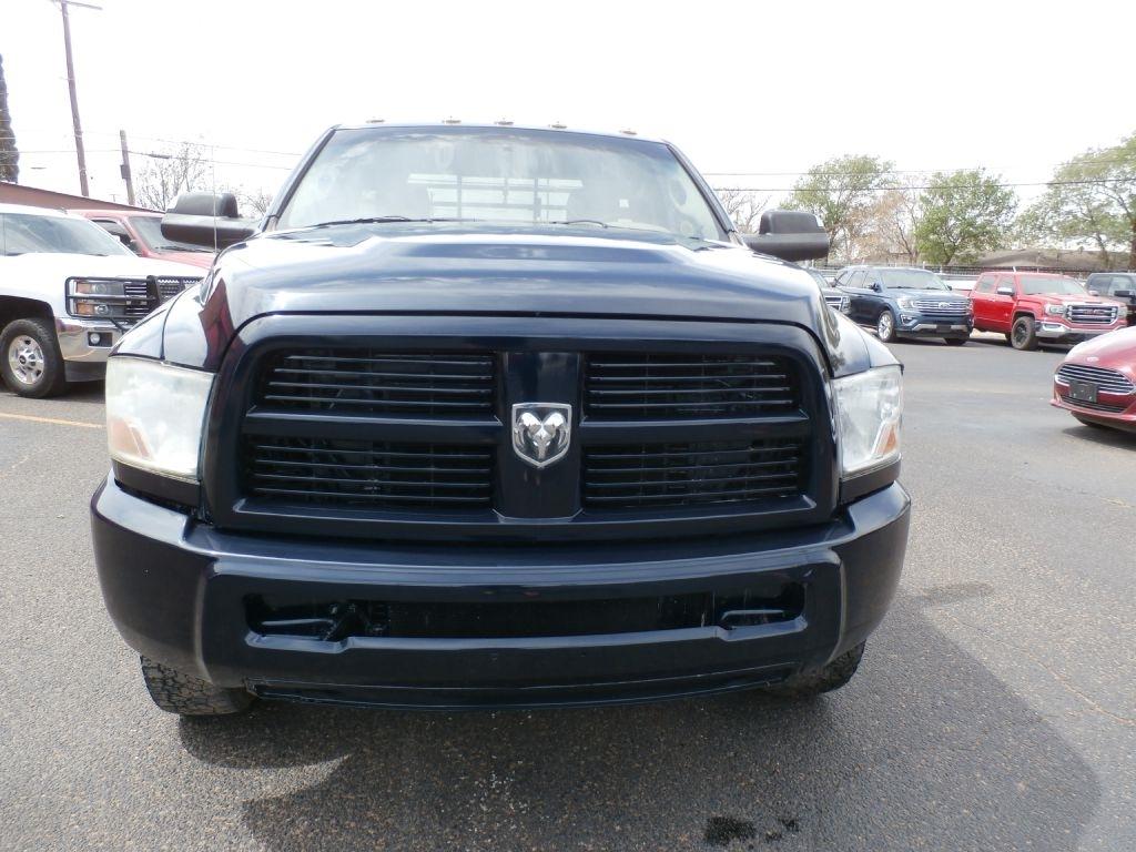 RAM 3500 ST 4WD DRW 2012