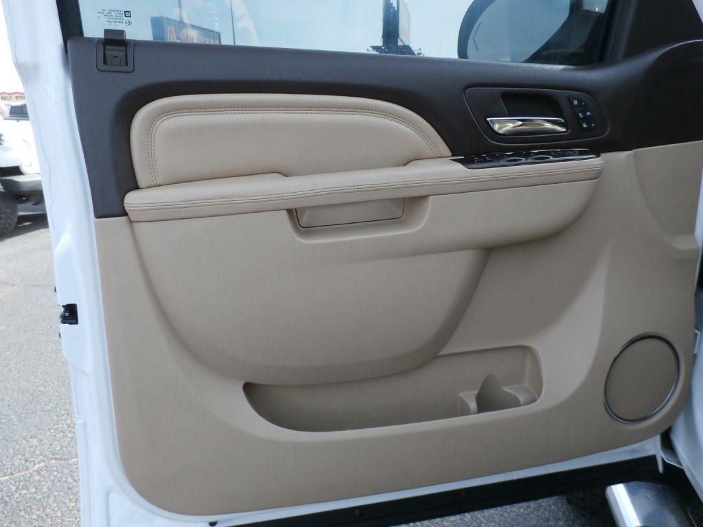 GMC Sierra 2500HD Denali Crew Cab 4WD 2013