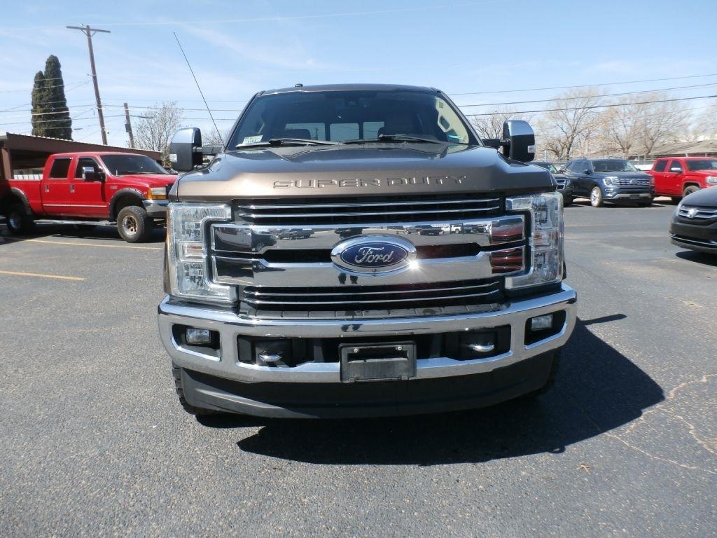 Ford F-250 SD Lariat Crew Cab 4WD 2017