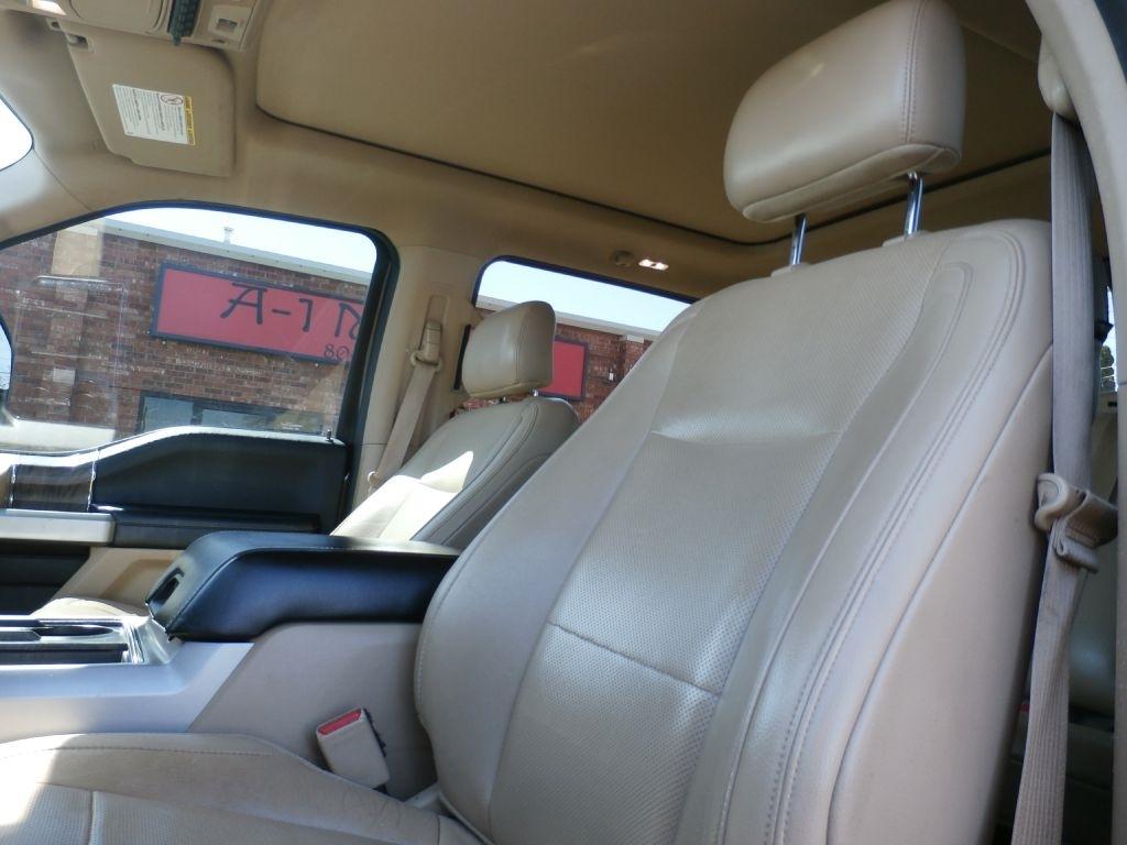 Ford F-250 SD Lariat Crew Cab 4WD 2017