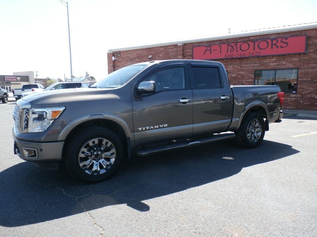 Nissan Titan S Crew Cab 4WD 2018