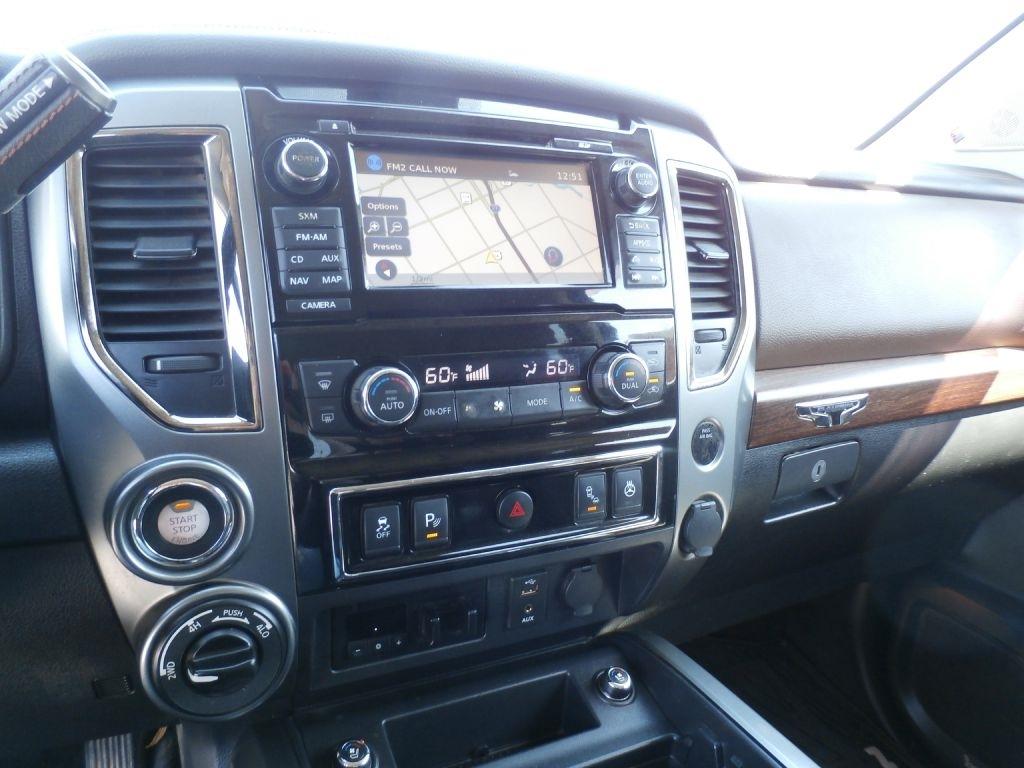 Nissan Titan S Crew Cab 4WD 2018