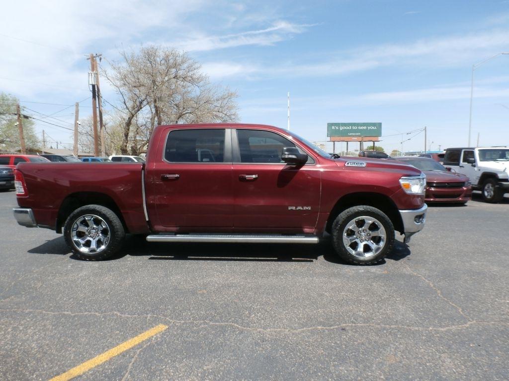 RAM 1500 Big Horn Crew Cab SWB 4WD 2020