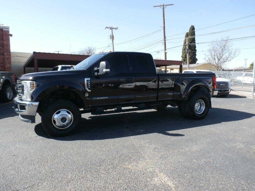 Ford F-350 SD XLT SuperCab Long Bed DRW 4WD 2019