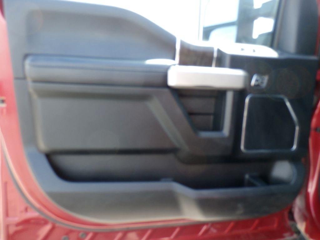 Ford F-250 SD Lariat Crew Cab 4WD 2021