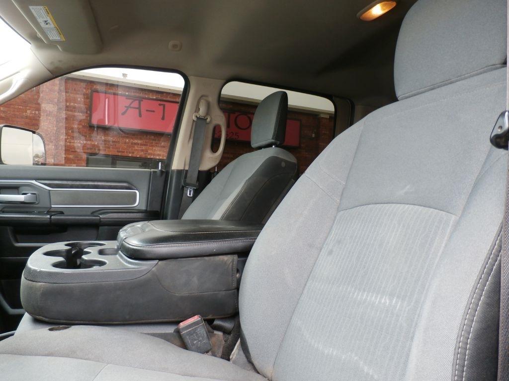 RAM 2500 Tradesman Crew Cab LWB 4WD 2019