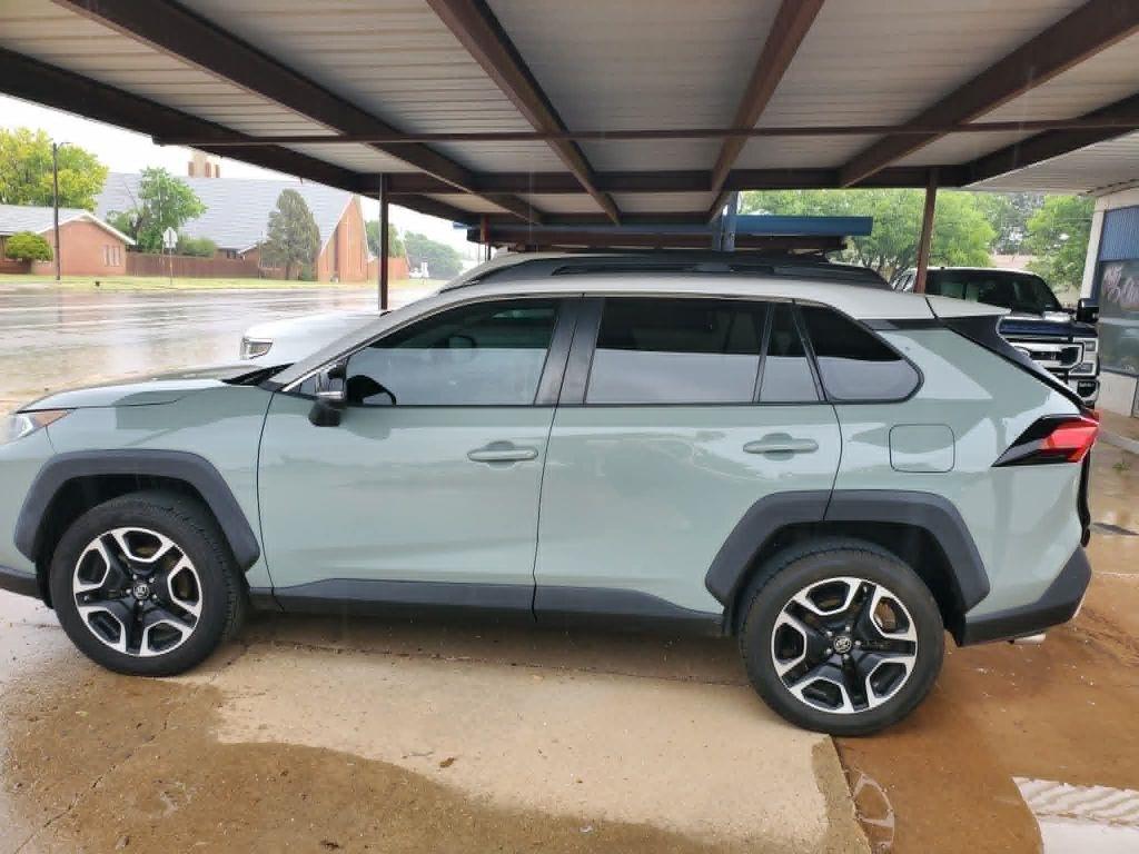 2019 Toyota RAV4 Adventure AWD