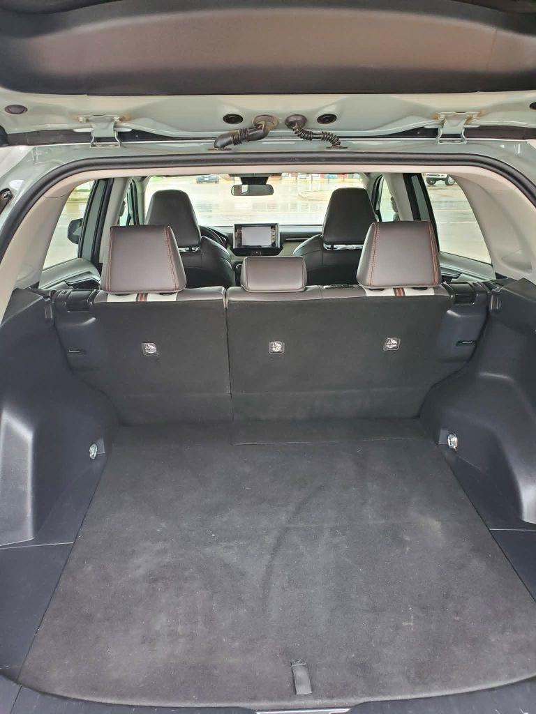 Toyota RAV4 Adventure AWD 2019