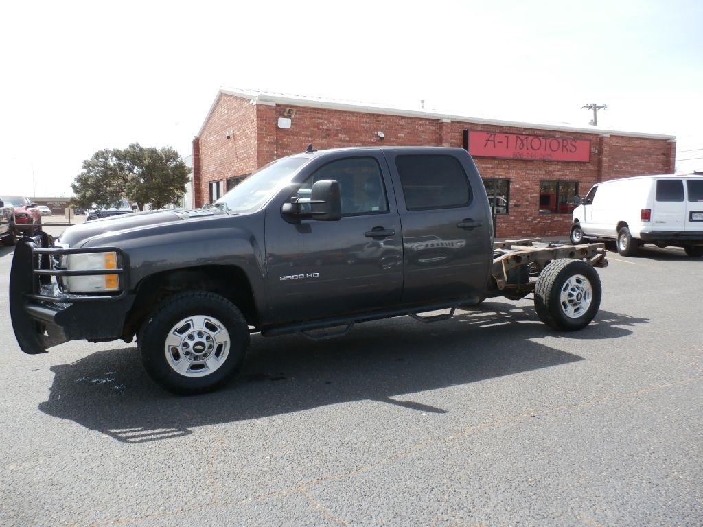 Chevrolet Silverado 2500HD LT Crew Cab 4WD 2011