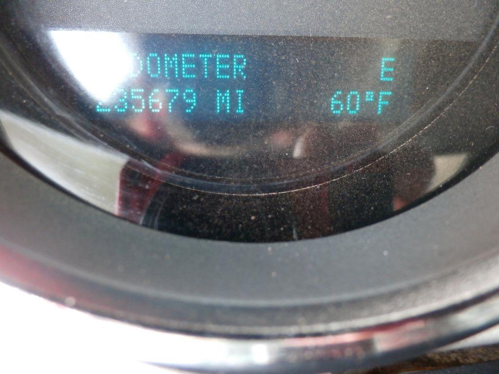 Chevrolet Silverado 2500HD LT Crew Cab 4WD 2011