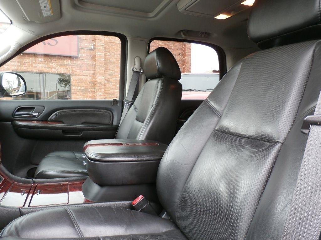 Cadillac Escalade AWD 2009