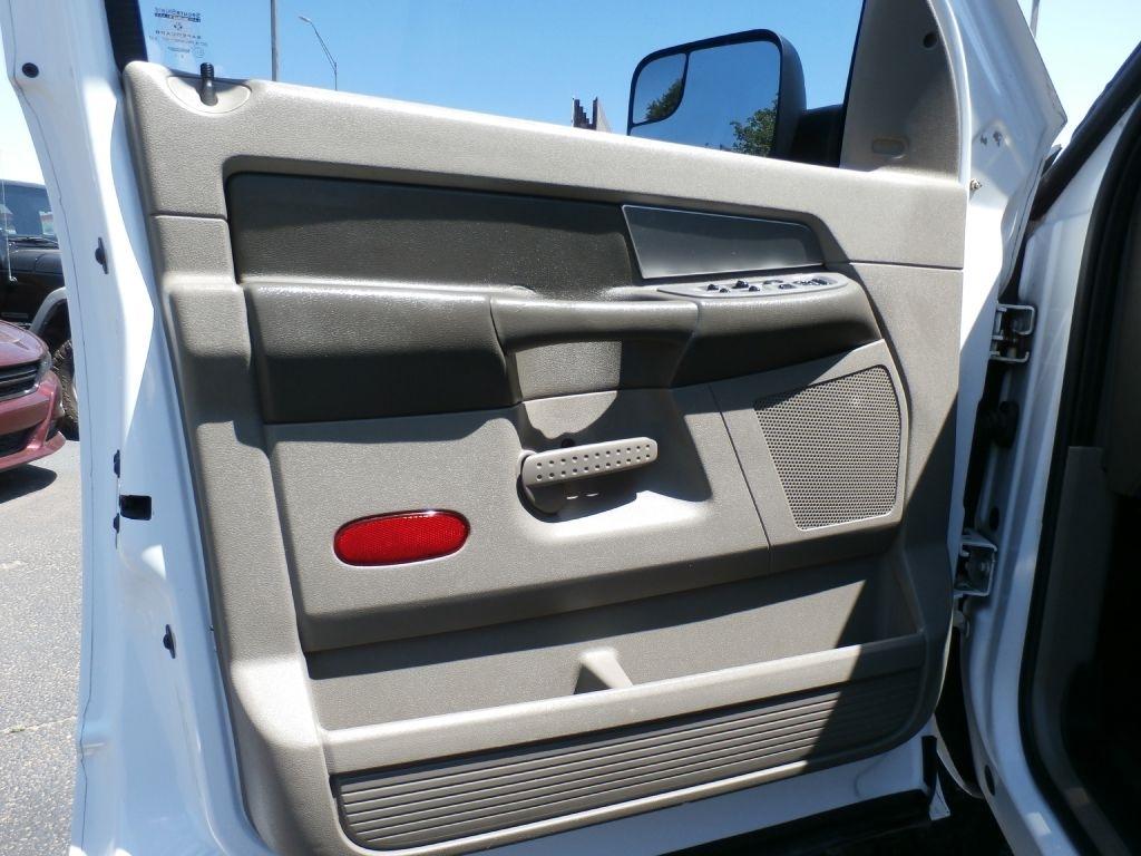 Dodge Ram 2500 ST Quad Cab 4WD 2007