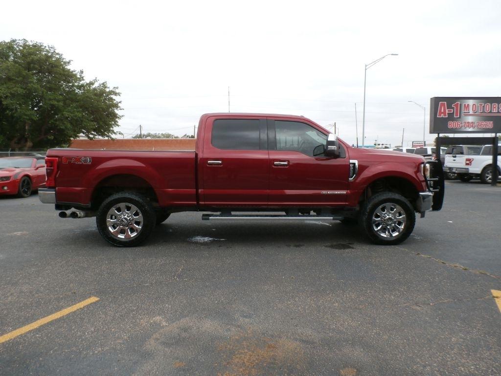 Ford F-250 SD Lariat Crew Cab 4WD 2017