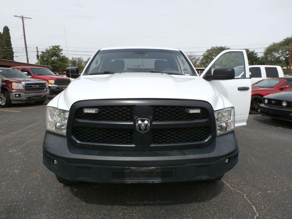 RAM 1500 Tradesman Quad Cab 4WD 2017