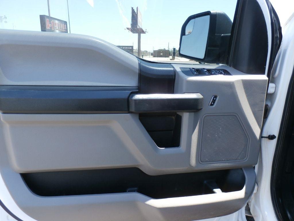 Ford F-150 XL SuperCrew 5.5-ft. Bed 4WD 2018