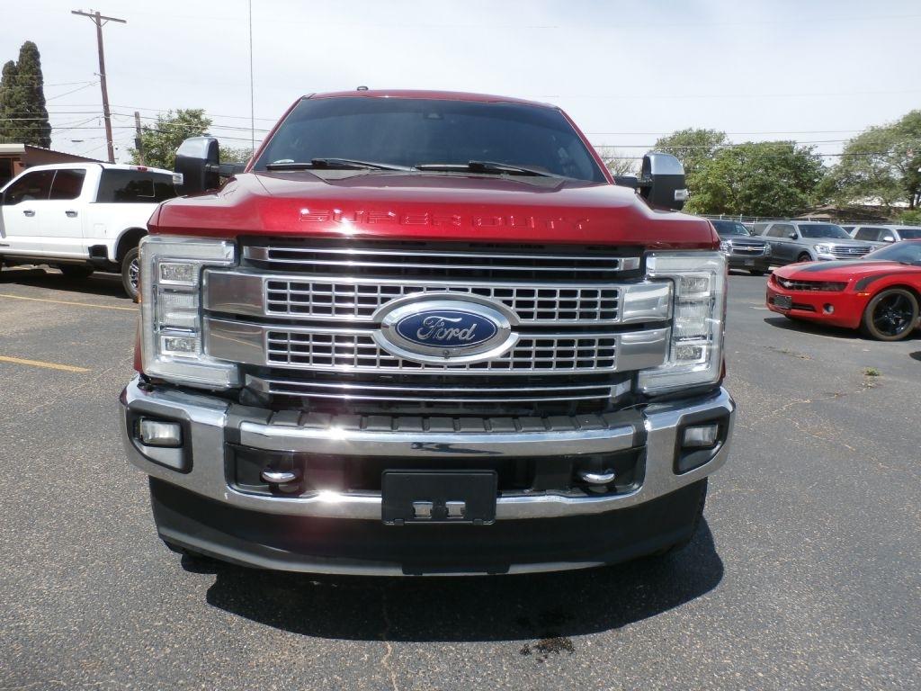 Ford F-350 SD Lariat Crew Cab 4WD 2018