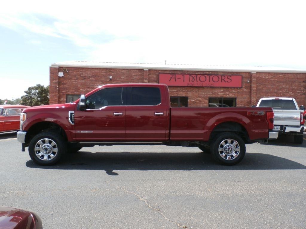 Ford F-350 SD Lariat Crew Cab 4WD 2018