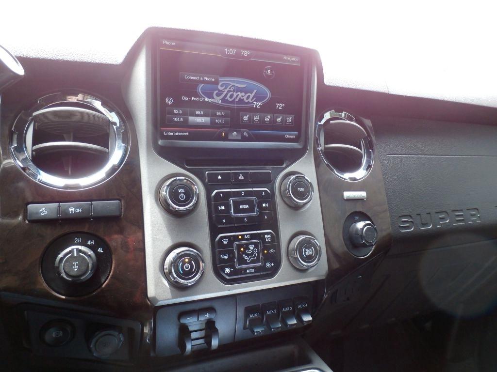 Ford F-250 SD Lariat Crew Cab 4WD 2016