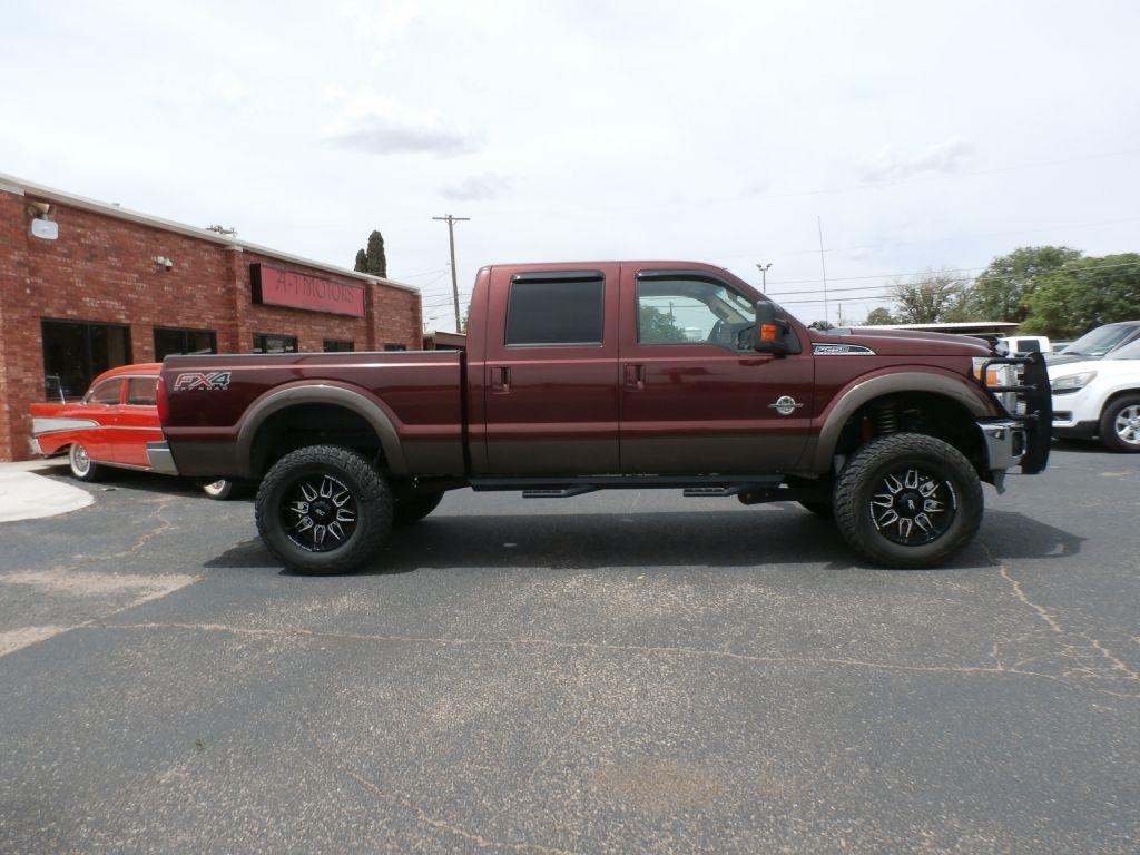 Ford F-250 SD Lariat Crew Cab 4WD 2015