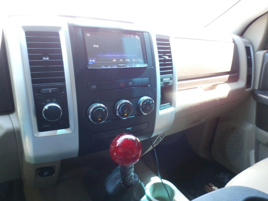 RAM 3500 SLT Crew Cab LWB 4WD DRW 2012
