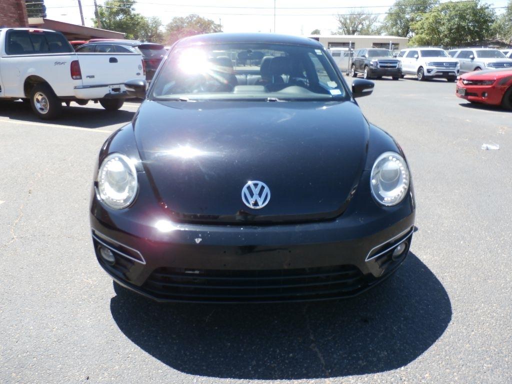Volkswagen Beetle 2.0T Turbo 2014