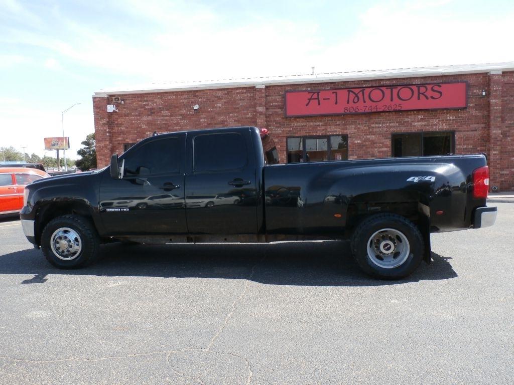 GMC Sierra 3500HD SLT Crew Cab 4WD 2011