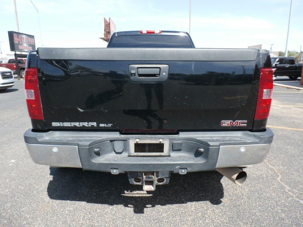 GMC Sierra 3500HD SLT Crew Cab 4WD 2011