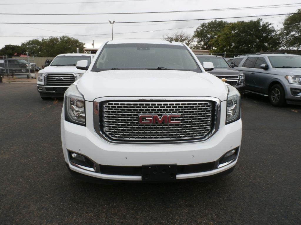 GMC Yukon Denali 4WD 2015